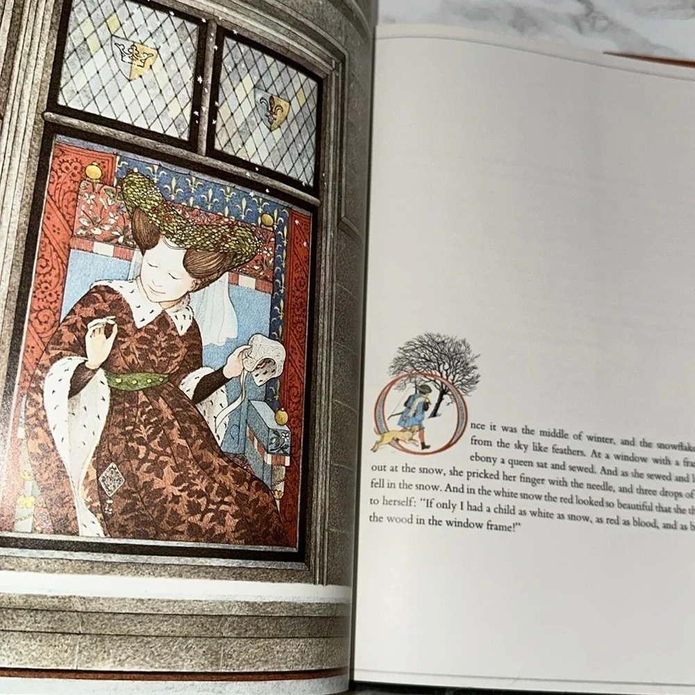 Snow-White and the Seven Dwarfs large vintage illustrated Book